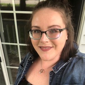 Meet your Posher, Gina